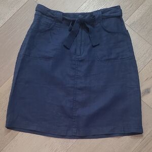 EUC Maddison Mini Skirt Women's sz 3/4 Navy Blue 100% Linen Mid Thigh Skirt